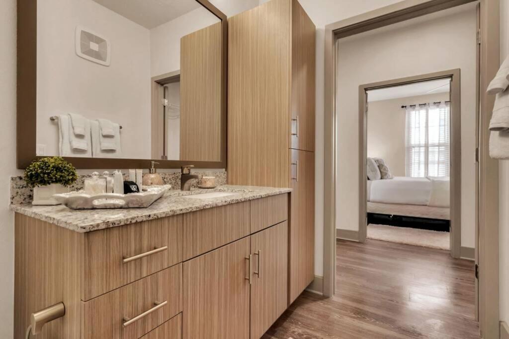 New Family 2br, 15 Minutes From Apartment