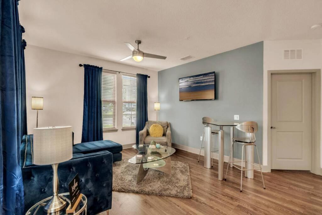 Apartment New Family 2br, 15 Minutes From Orlando