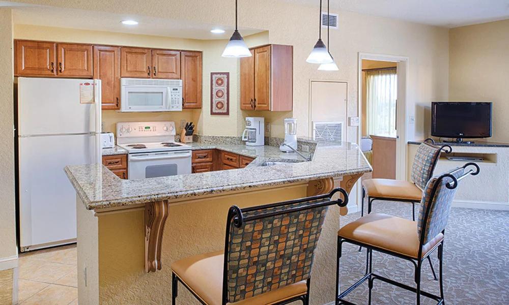 Club Wyndham Bonnet Creek With Shuttles And Near Universal Orlando