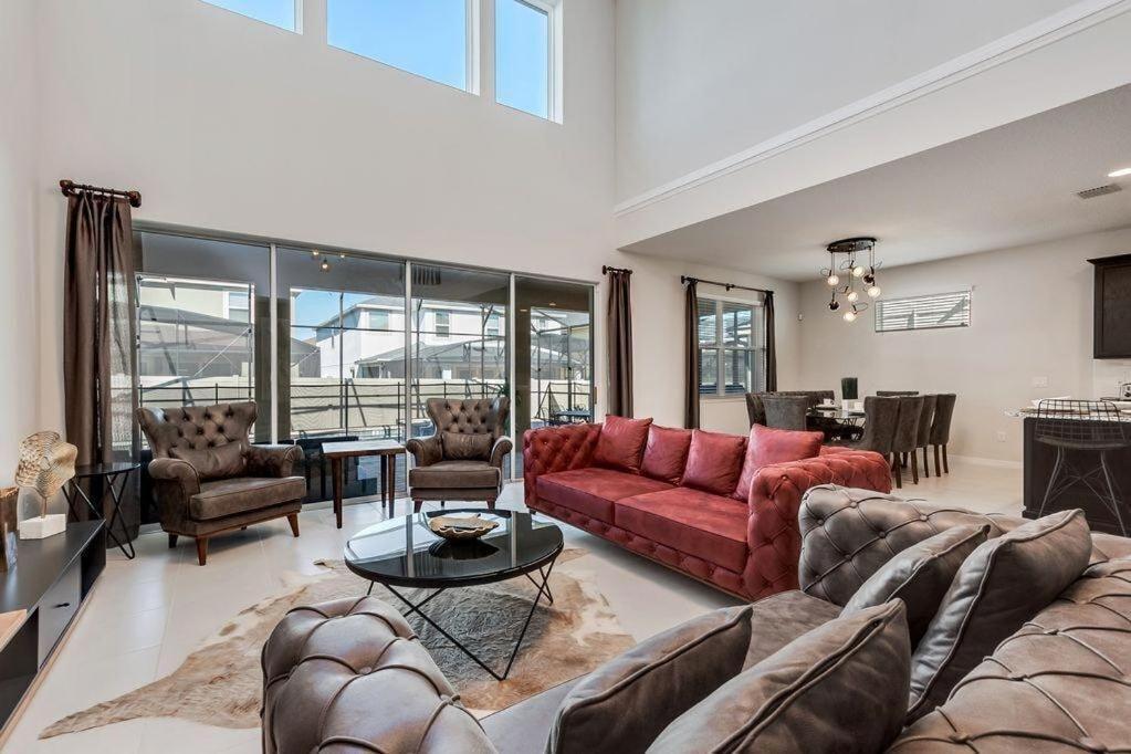 Bsv1529 - Luxury 7 Bedroom 5 Bathroom In The Desirable Solara Holiday home Kissimmee