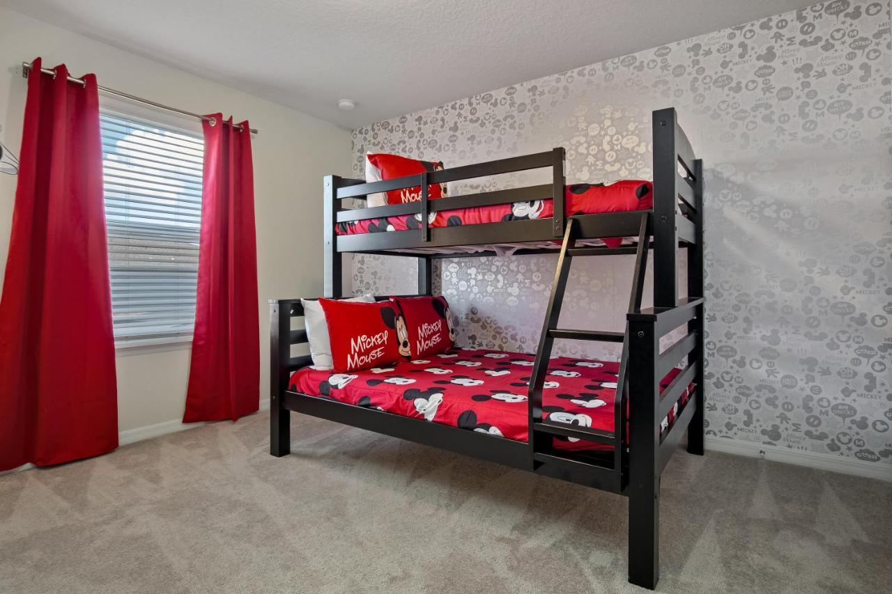 Bsv2011 - Brand New 8 Bedroom 6 Bath Located In Windsor Island Villa Davenport