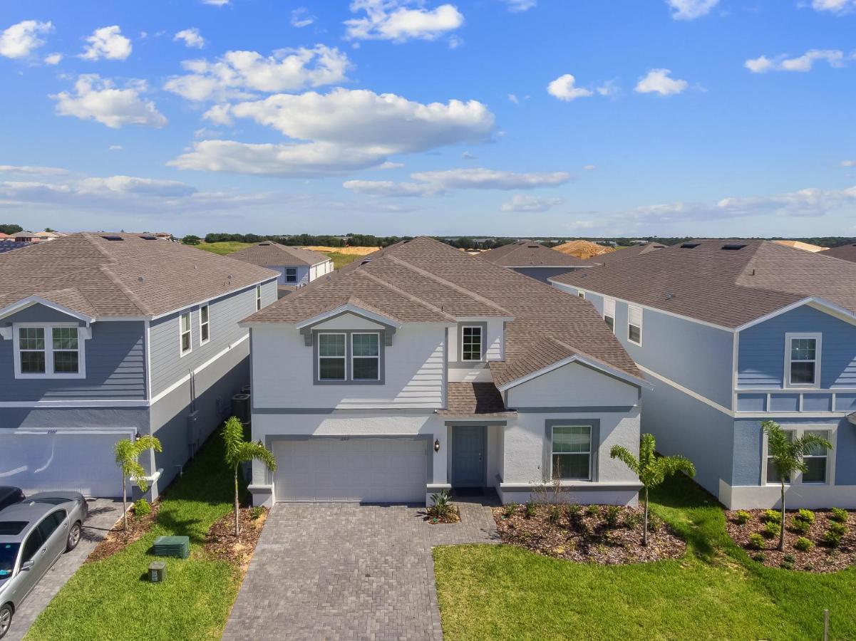 Villa Bsv2011 - Brand New 8 Bedroom 6 Bath Located In Windsor Island