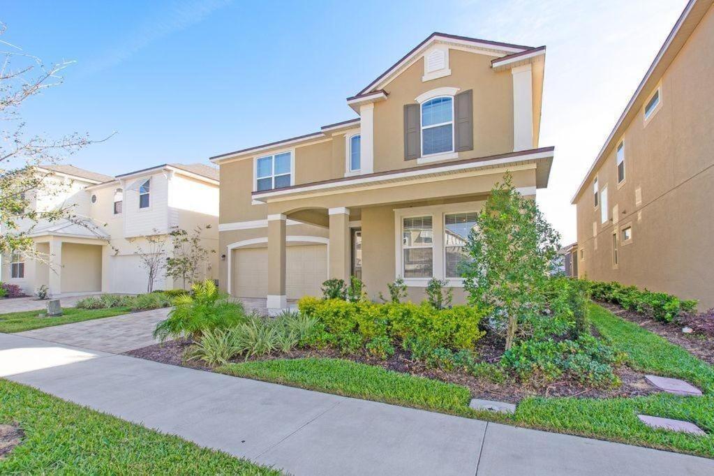 Bsv1841 Luxury 8 Bedroom 6 Bathroom In Solara