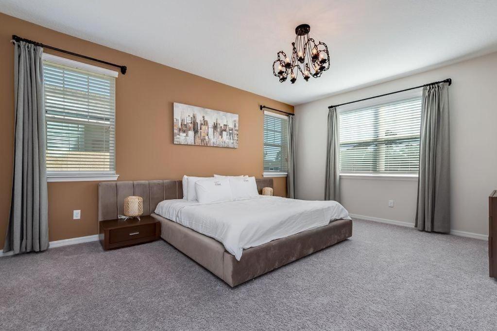 Holiday home Bsv1529 - Luxury 7 Bedroom 5 Bathroom In The Desirable Solara