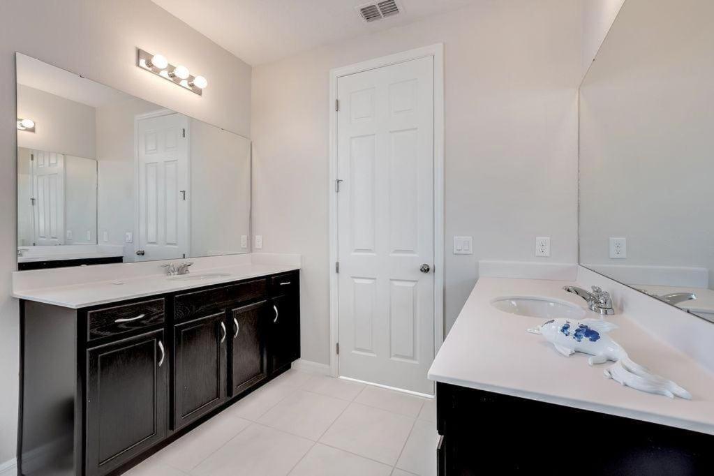 Bsv1529 - Luxury 7 Bedroom 5 Bathroom In The Desirable Solara * Kissimmee