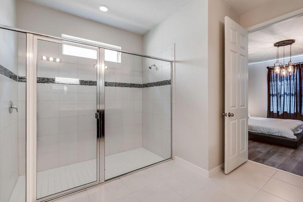 Bsv1529 - Luxury 7 Bedroom 5 Bathroom In The Desirable Solara * Kissimmee