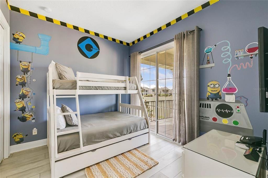 5 Bedrooms With In-law Reunion Pool, Spa, No Water Park Villa