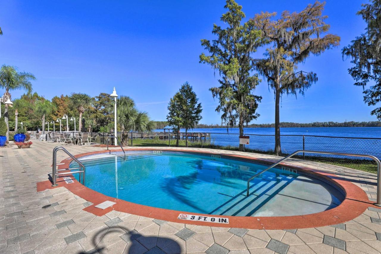 With Pool About 1 Mi To Disney! Orlando
