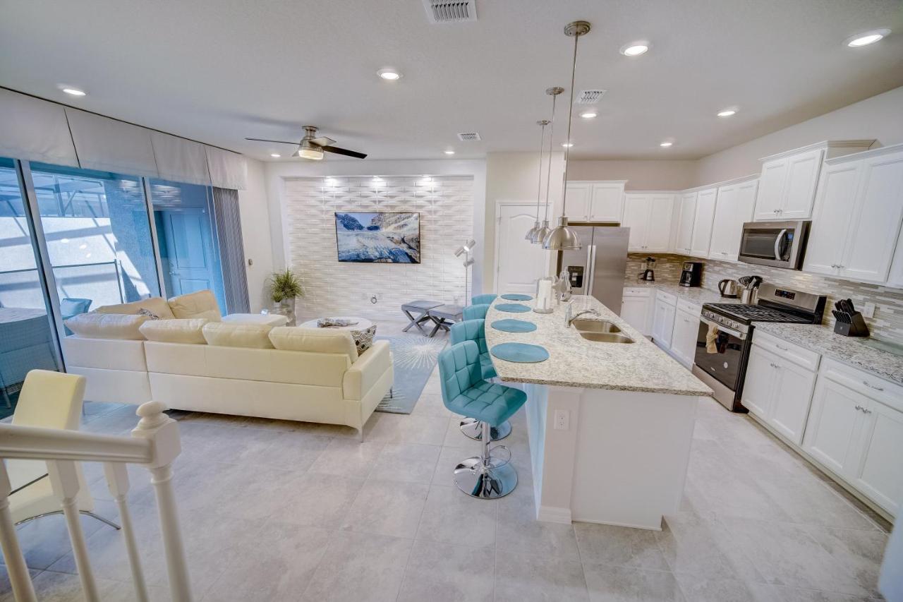 Holiday home Amazing Vacation Townhome At Solterra - 20min From *
