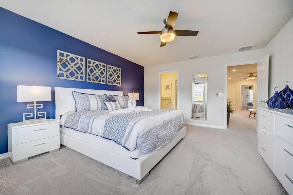 Amazing Vacation Townhome At Solterra - 20min From