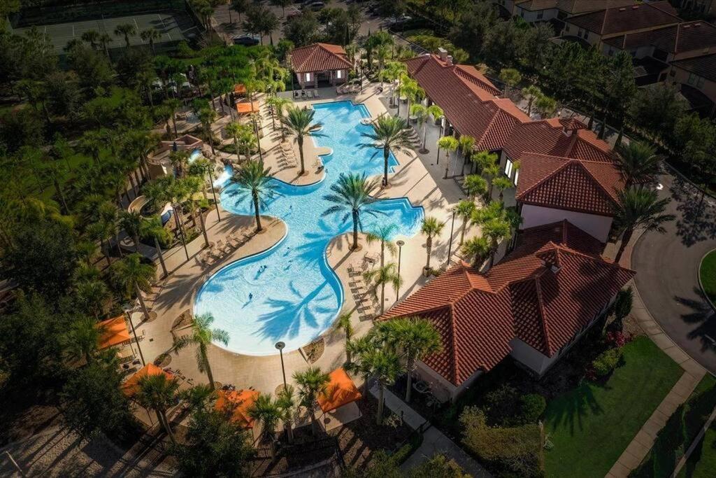 Holiday home Amazing Vacation Townhome At Solterra - 20min From Davenport