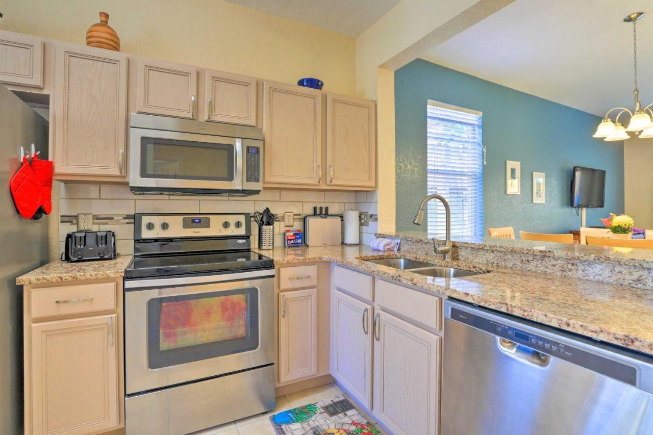 Family-friendly Regal Palms Townhome! * Davenport