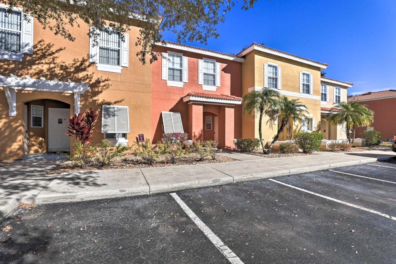 Charming Townhome With Patio Less Than 9 Mi To Disney! Holiday home
