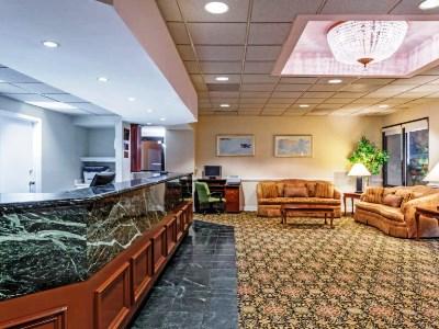Hotel Ramada By Wyndham Near I-4 3*