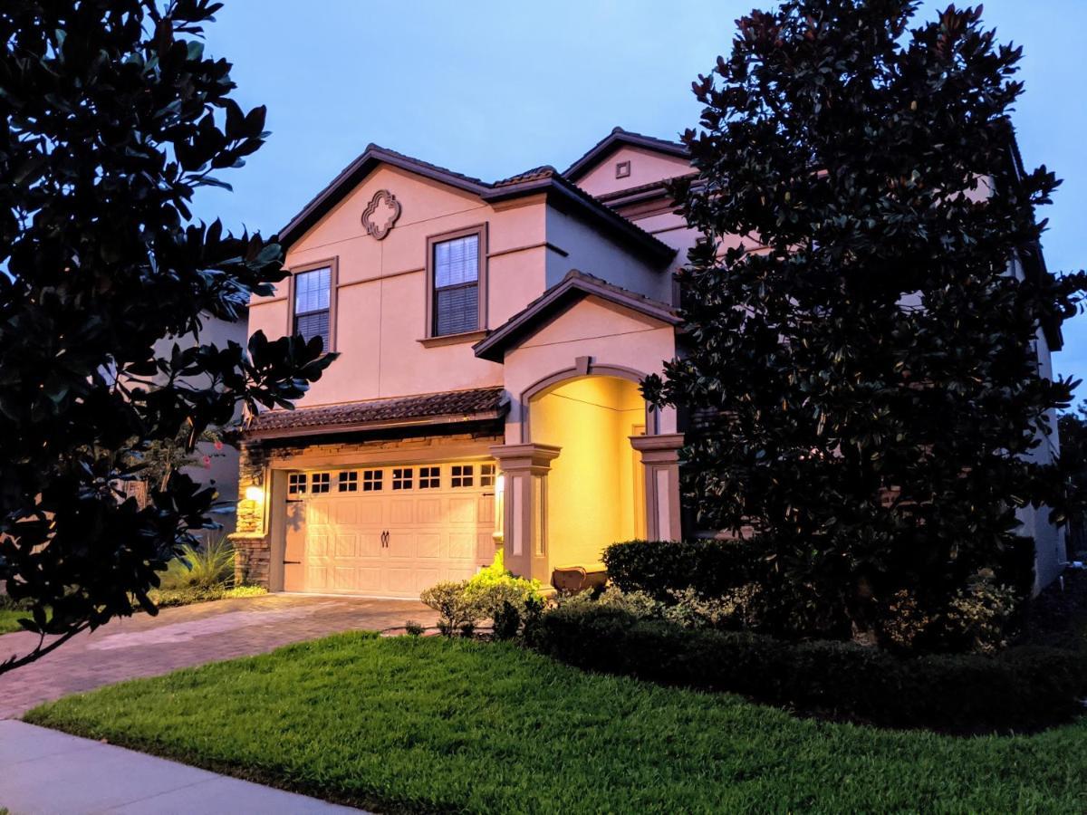 Villa 9br Luxury Near With Pool, Spa, Free Parking, Wifi, Waterpark *