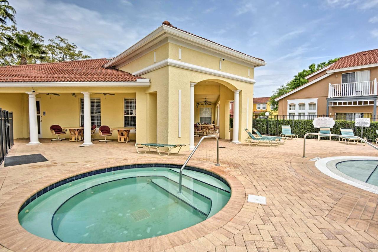 Charming Townhome With Patio Less Than 9 Mi To Disney! Holiday home