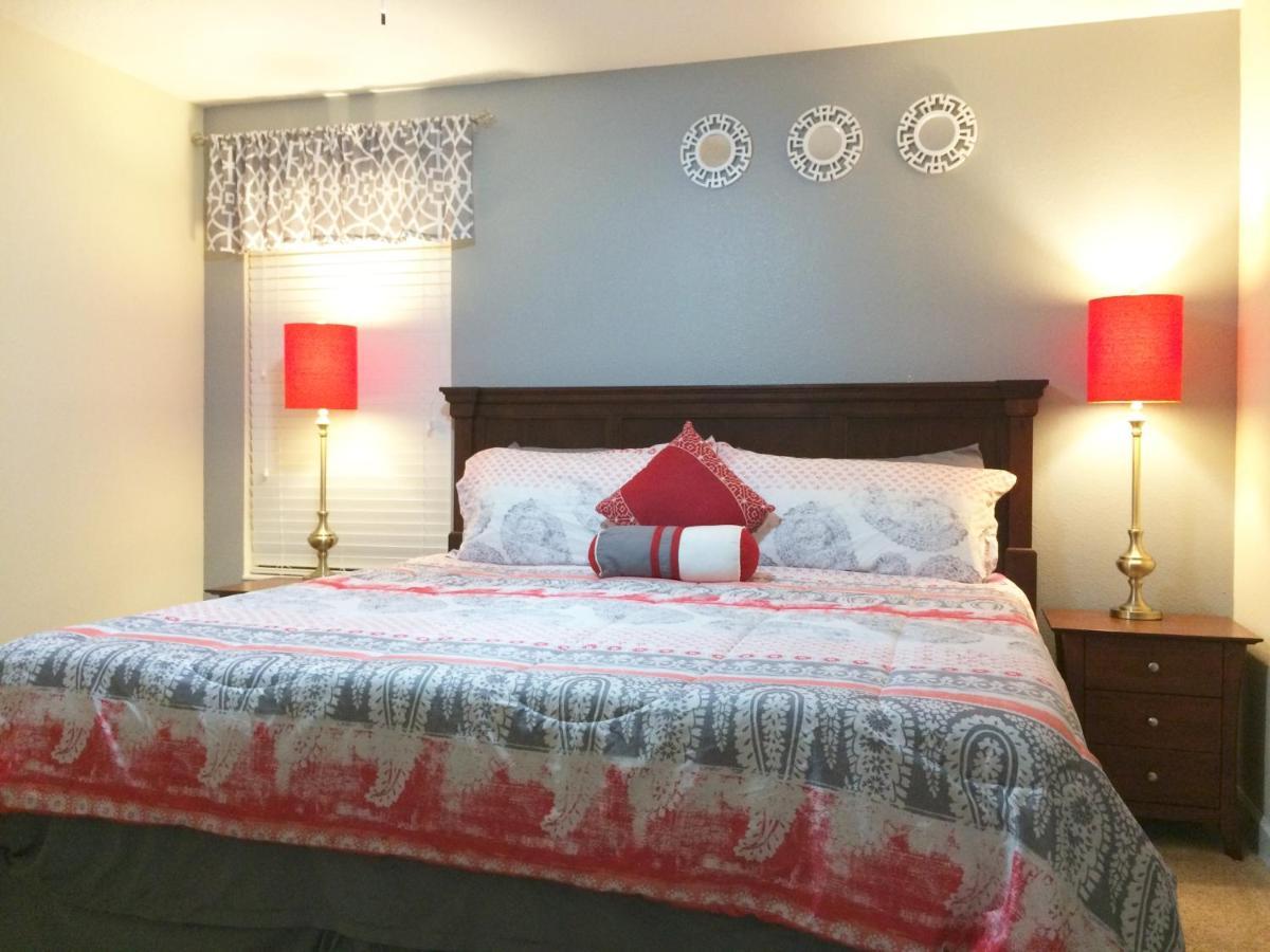 9br Luxury Near With Pool, Spa, Free Parking, Wifi, Waterpark Davenport