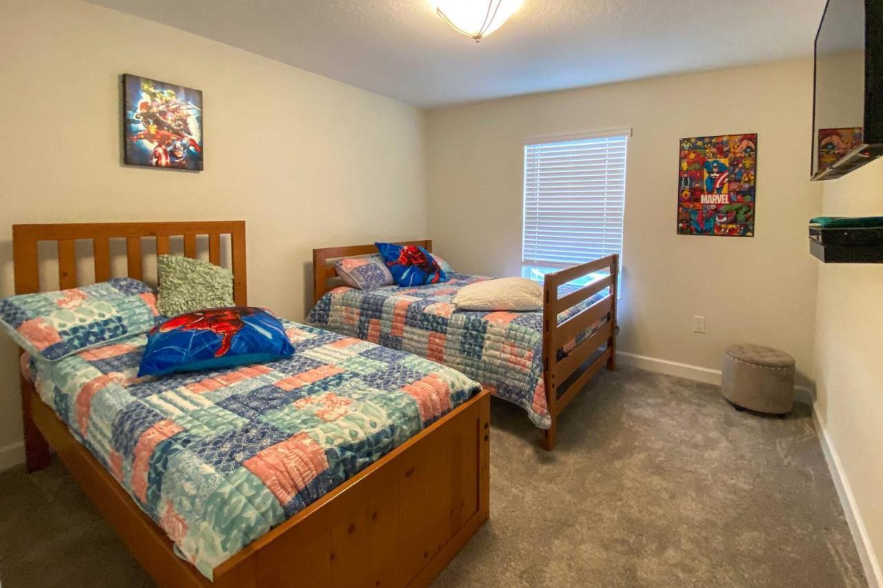 Holiday home Disney-area Townhome With Lanai And Amenities!