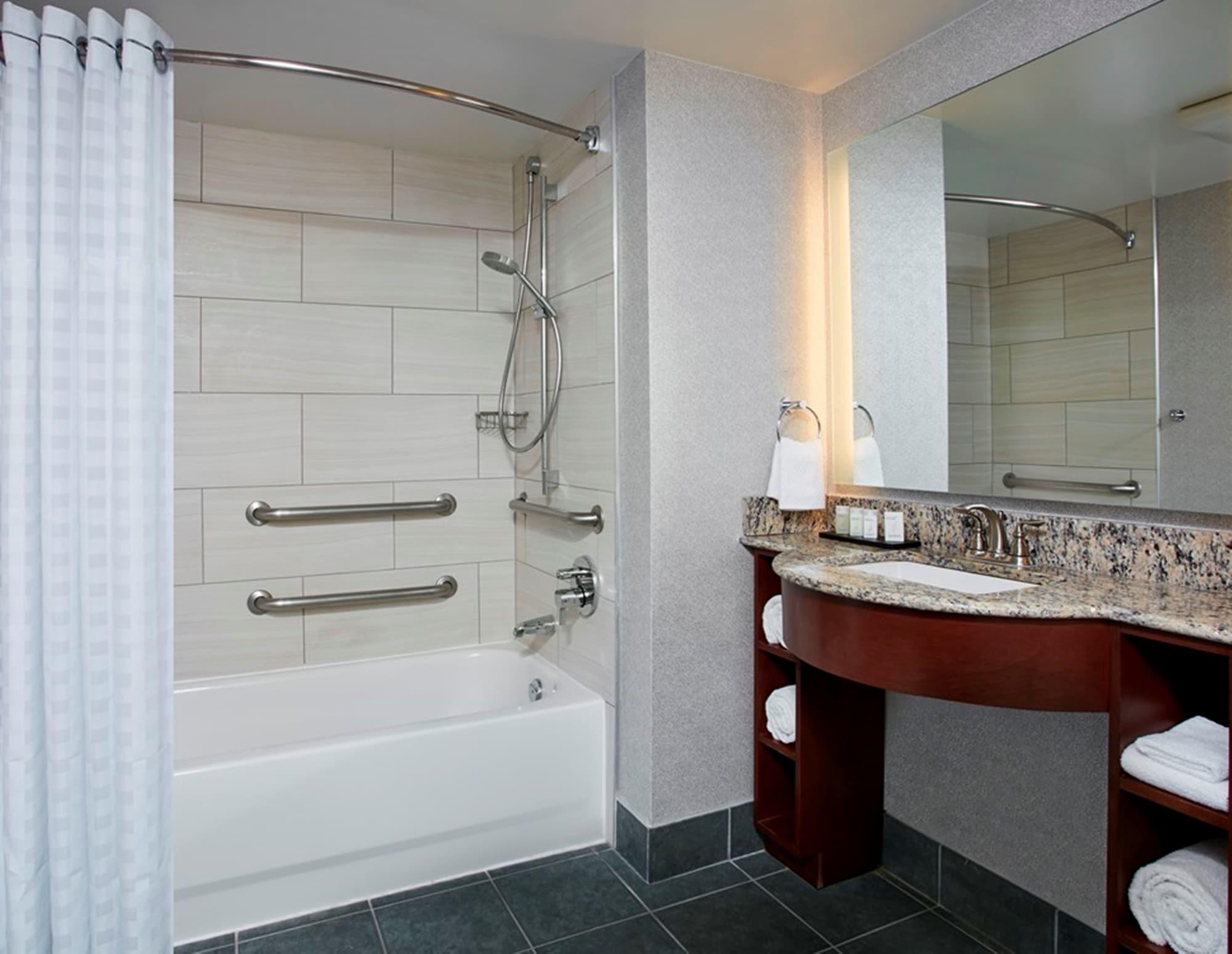 Hotel Embassy By Hilton Airport Orlando