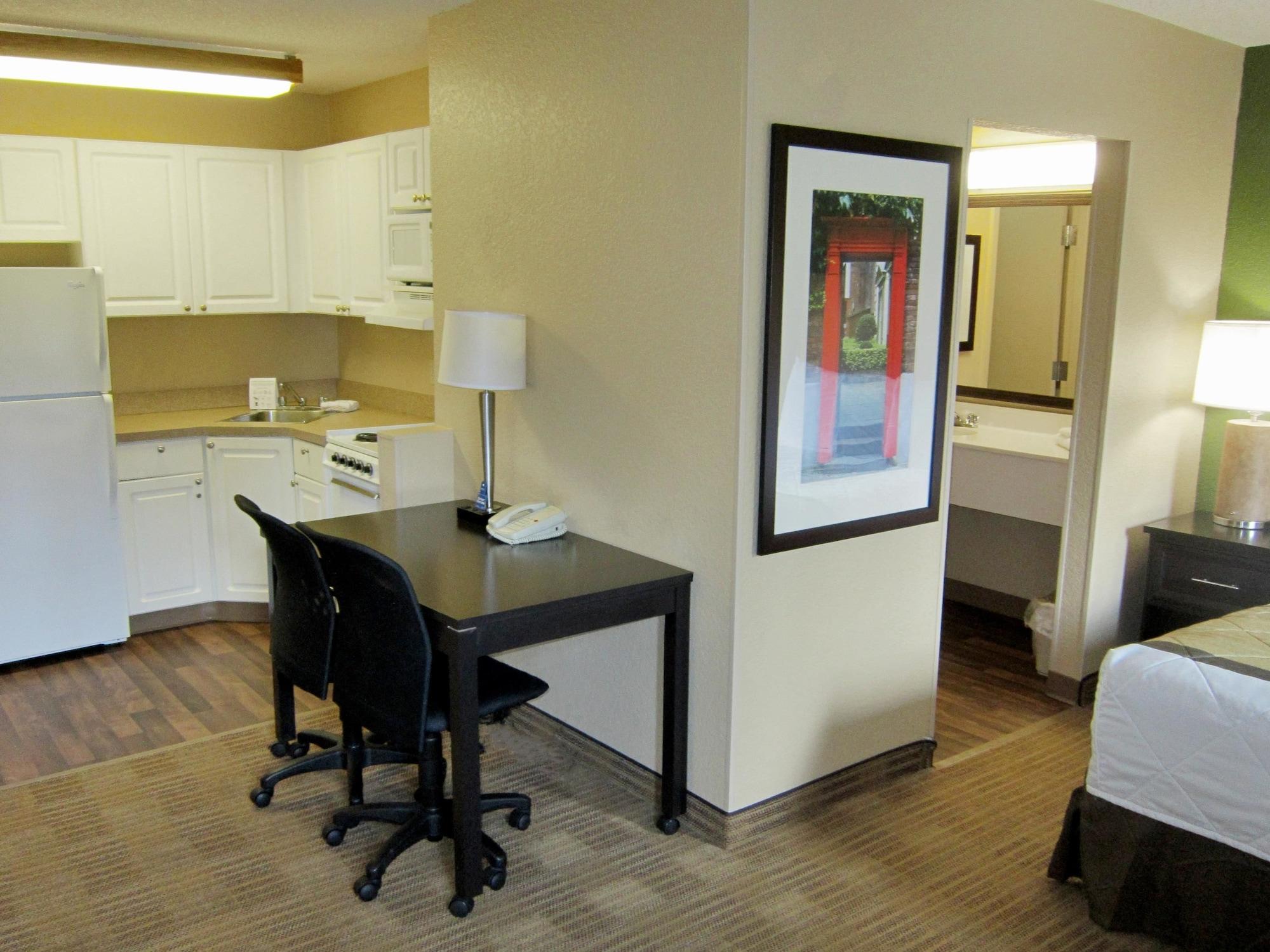 Extended America - Orlando - - 1776 Pembrook Dr 2* Maitland