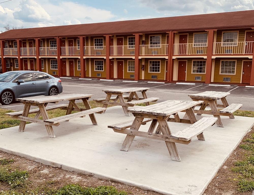 Hotel Econo & Maingate Kissimmee