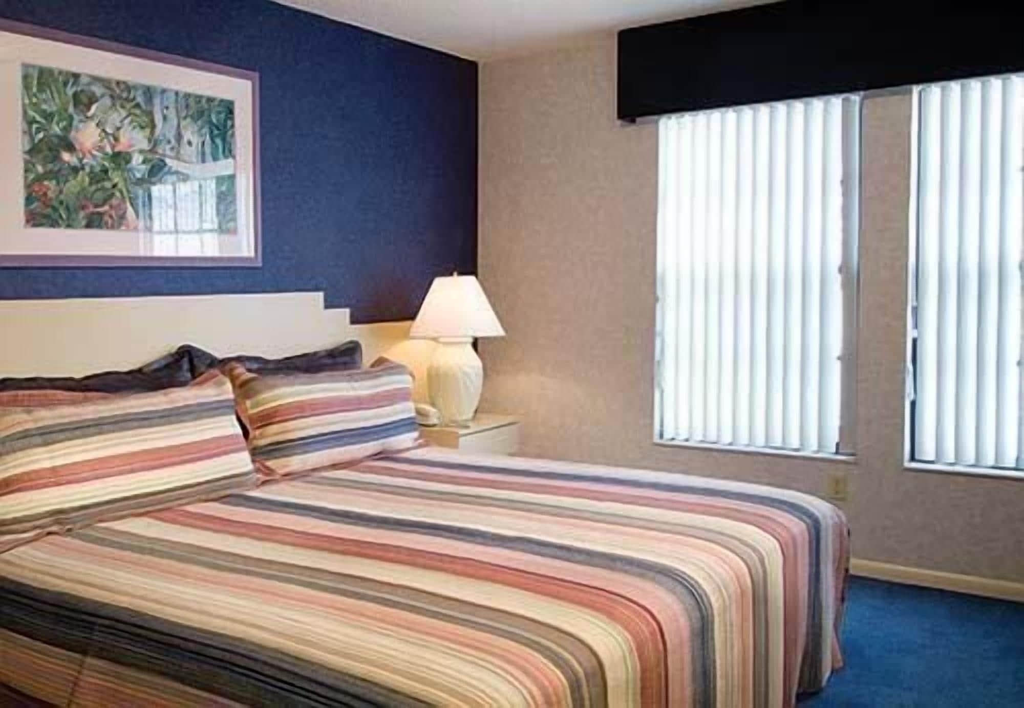 High Point World Hotel 3*