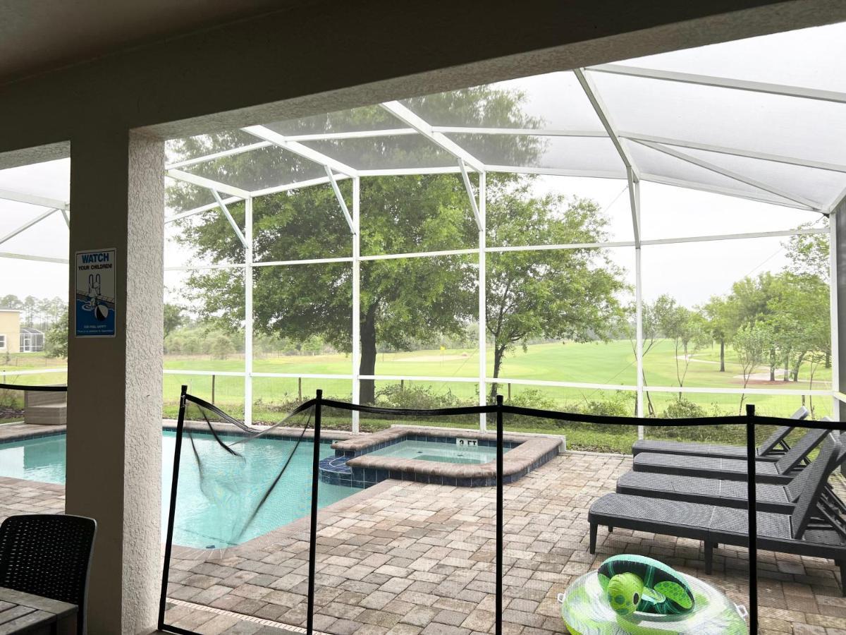 8 Bedrooms 5 Bathrooms And Theater Room, Golf Course View Villa