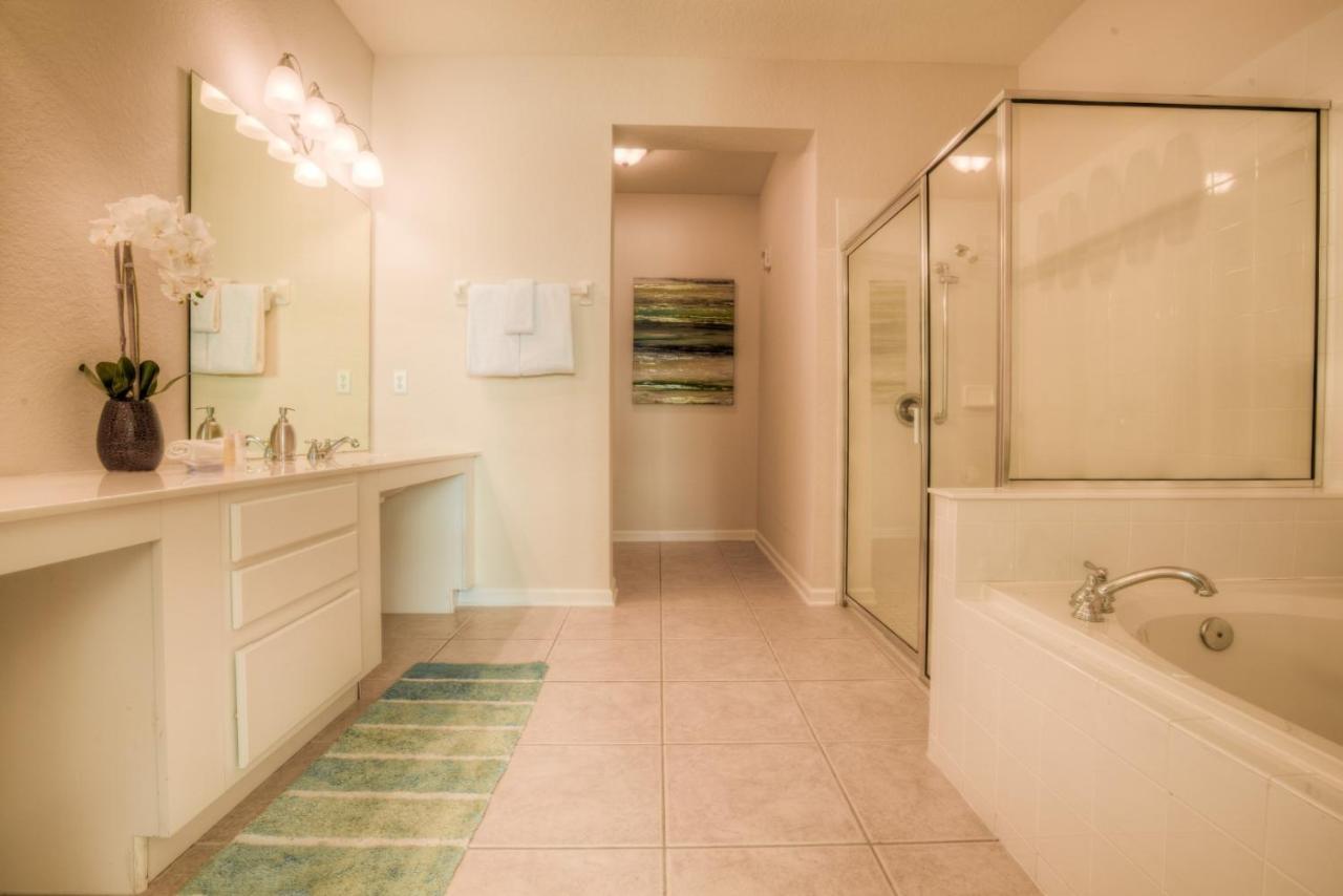 Apartment Newly Renovated Lakeview Vista Cay *