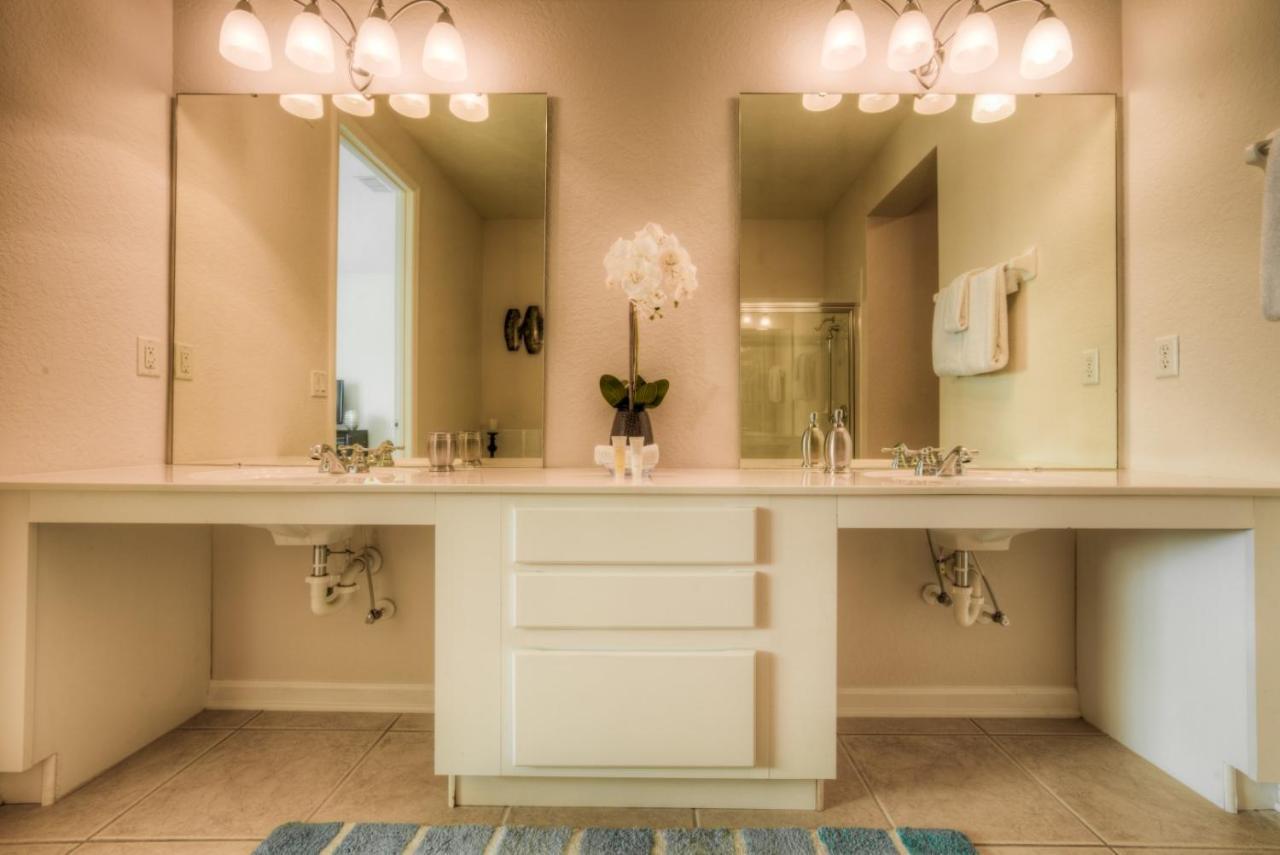 Newly Renovated Lakeview Vista Cay *