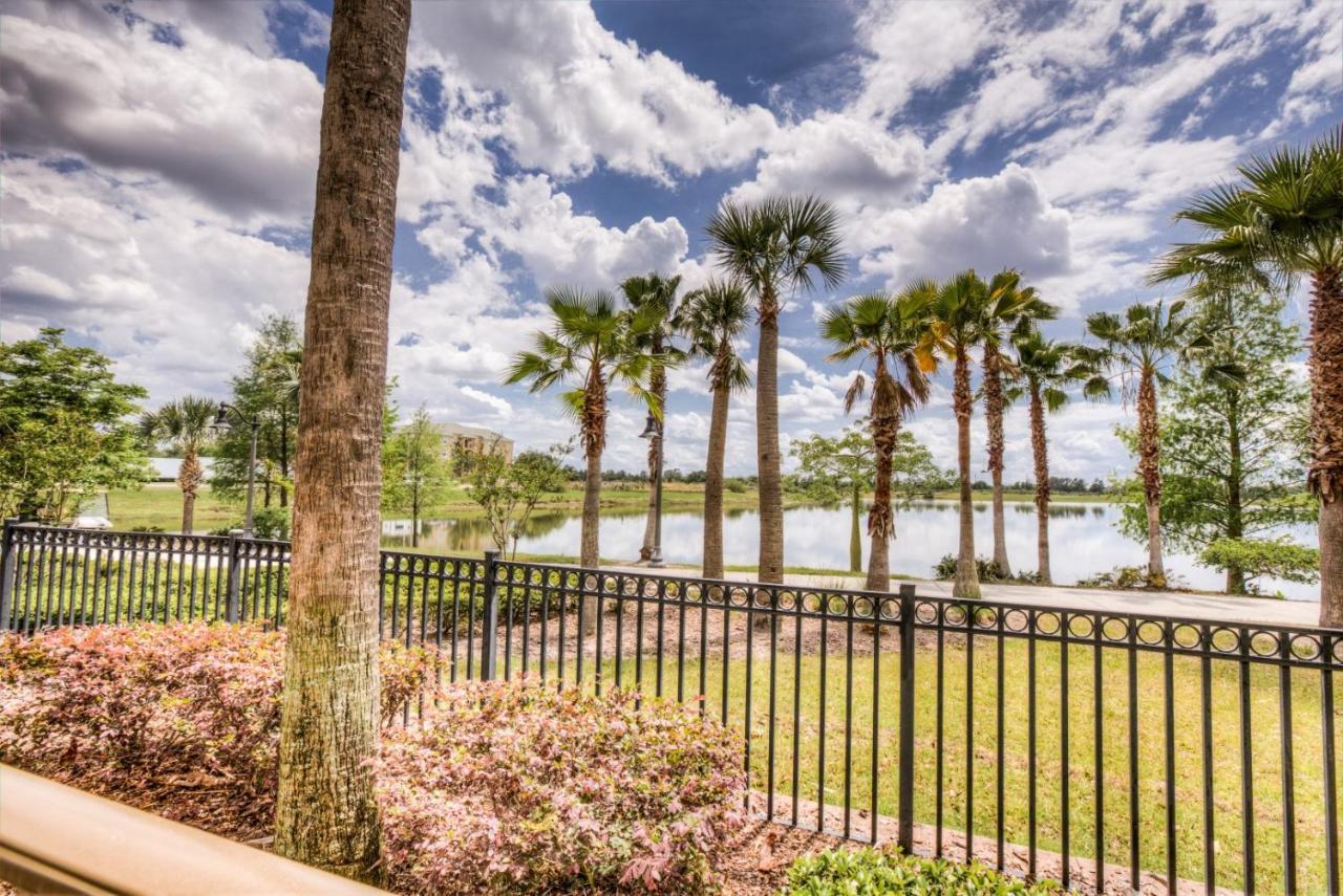Newly Renovated Lakeview Vista Cay *