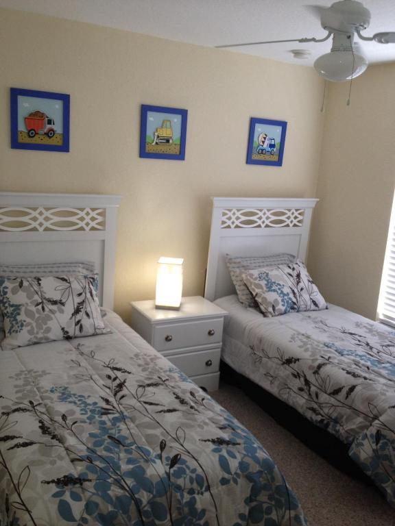 Villas At Seven Dwarfs Lane Resort Kissimmee