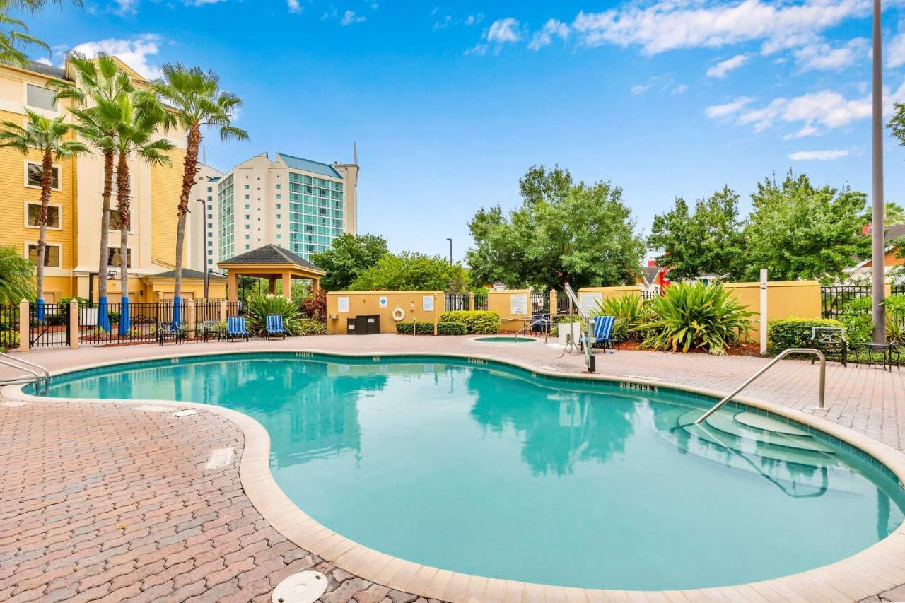 Near Disney - 1br With Two Queen Beds - Pool And Hot Tub * Orlando