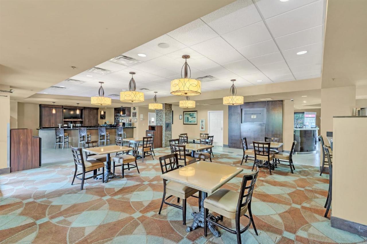 Near Disney - 1br With Two Queen Beds - Pool And Hot Tub