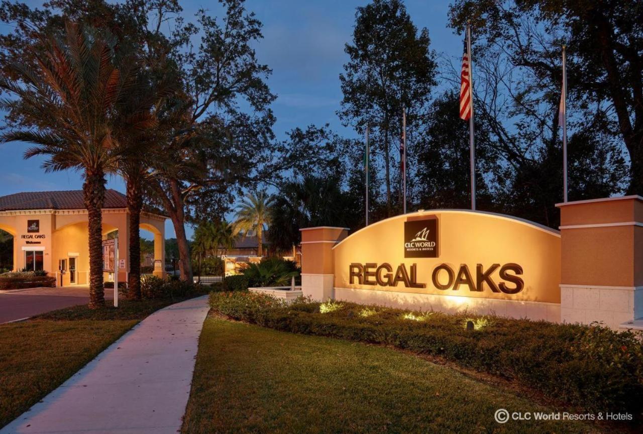 Holiday home Upscale 2br Lakefront Townhome - Private Hot Tub! Orlando