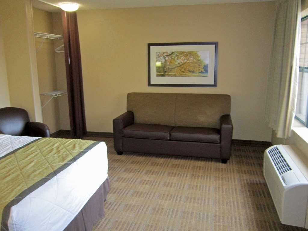 Extended America Select - Orlando - Maitland - 1760 Pembrook Dr Altamonte Springs