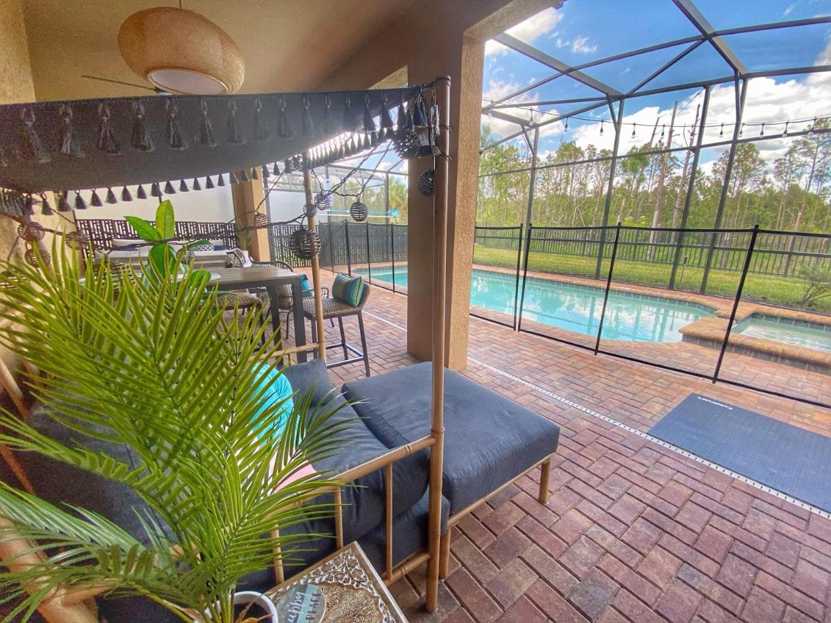8br Near Disney-view/privacy/pool & Spa/ps5/ev Kissimmee