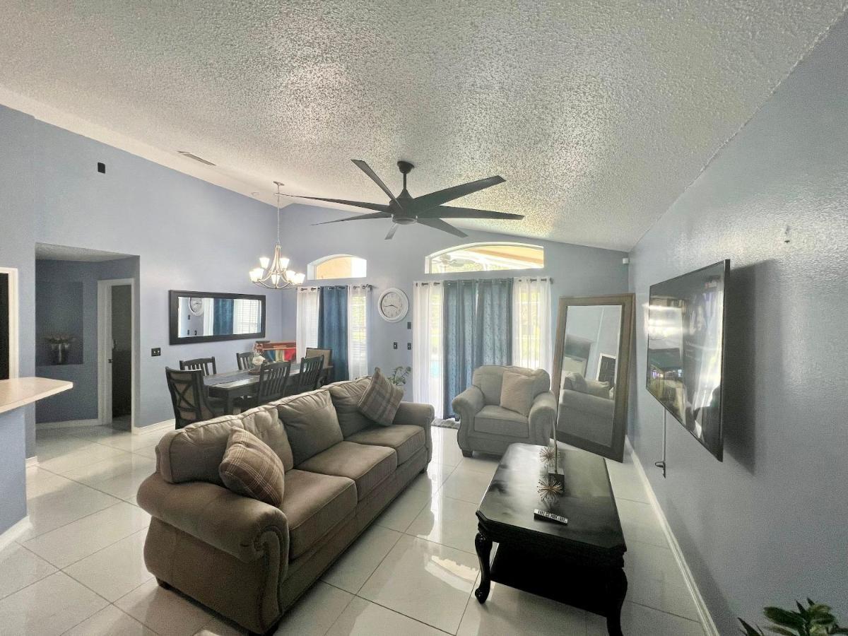 Grand Family Superior 4br House Near Disney Parks Holiday home *