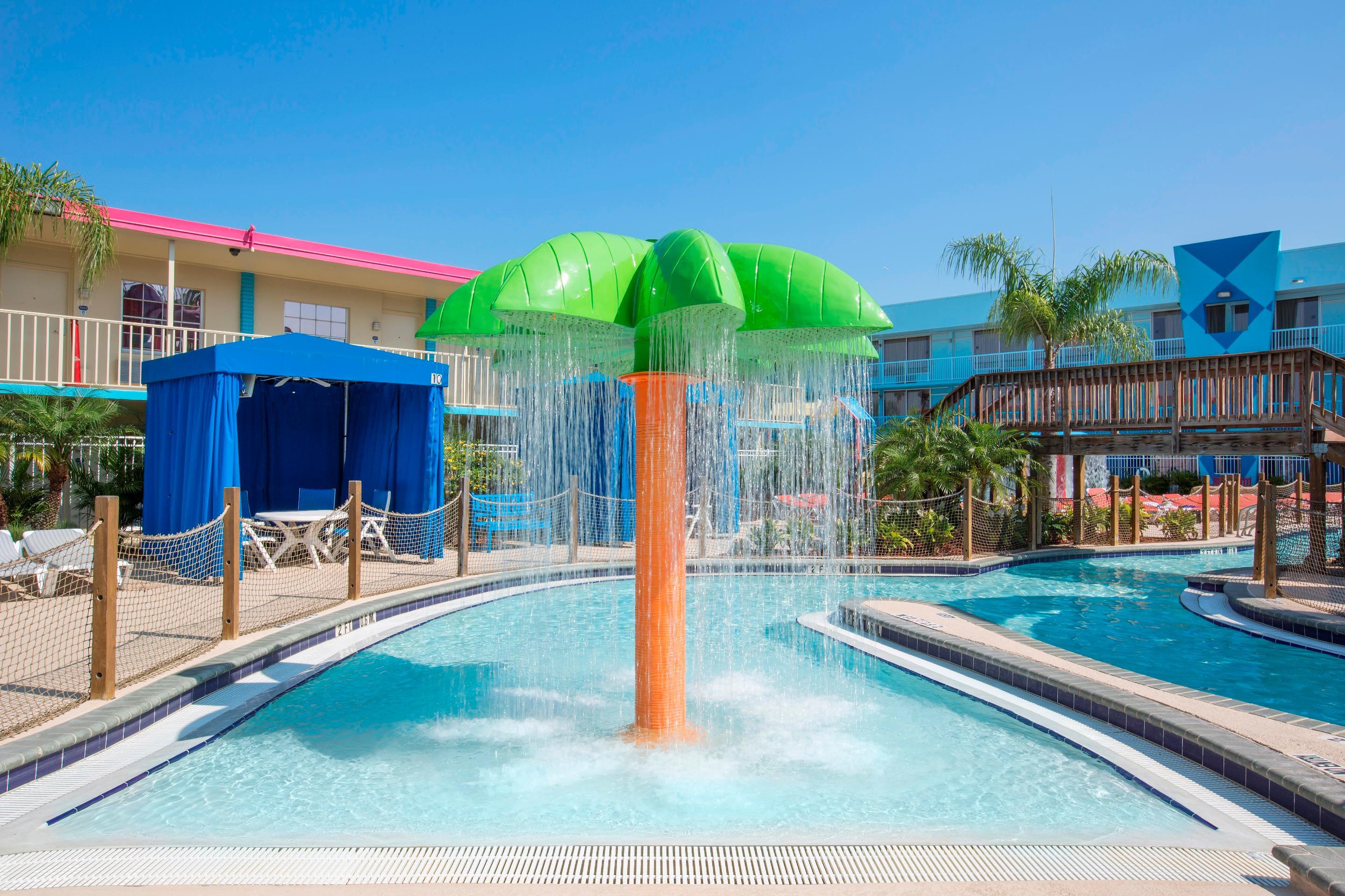 Ramada By Wyndham Flamingo Water Park Kissimmee