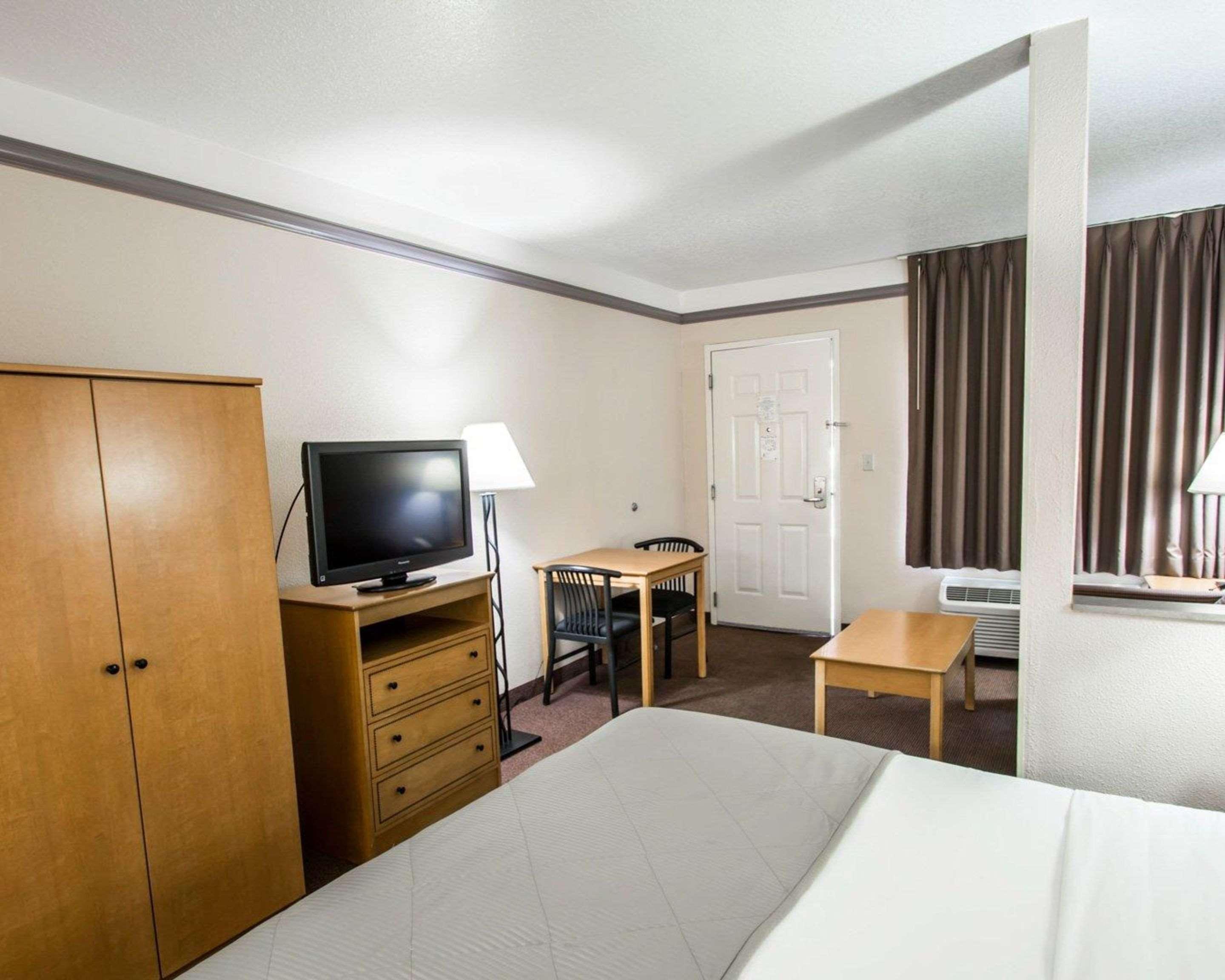 Hotel Maingate Garden 3*