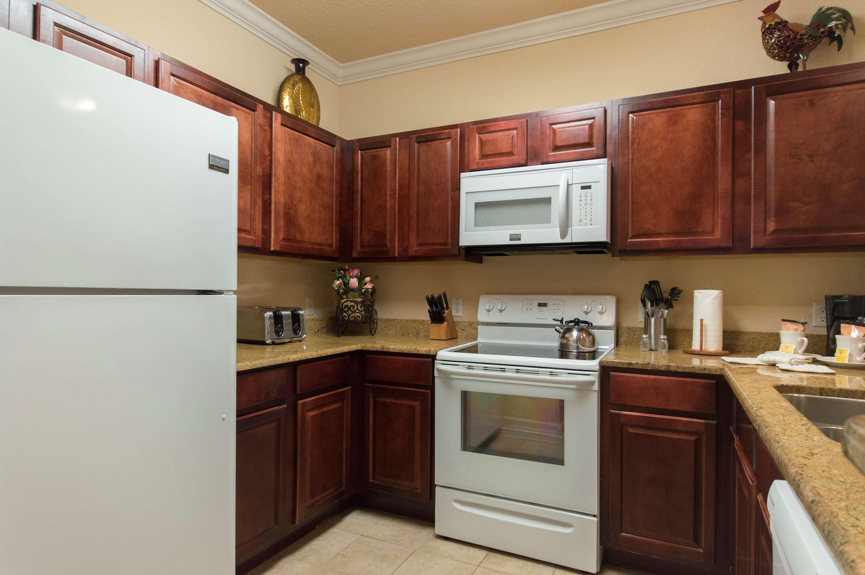 Tuscana 4* Four Corners