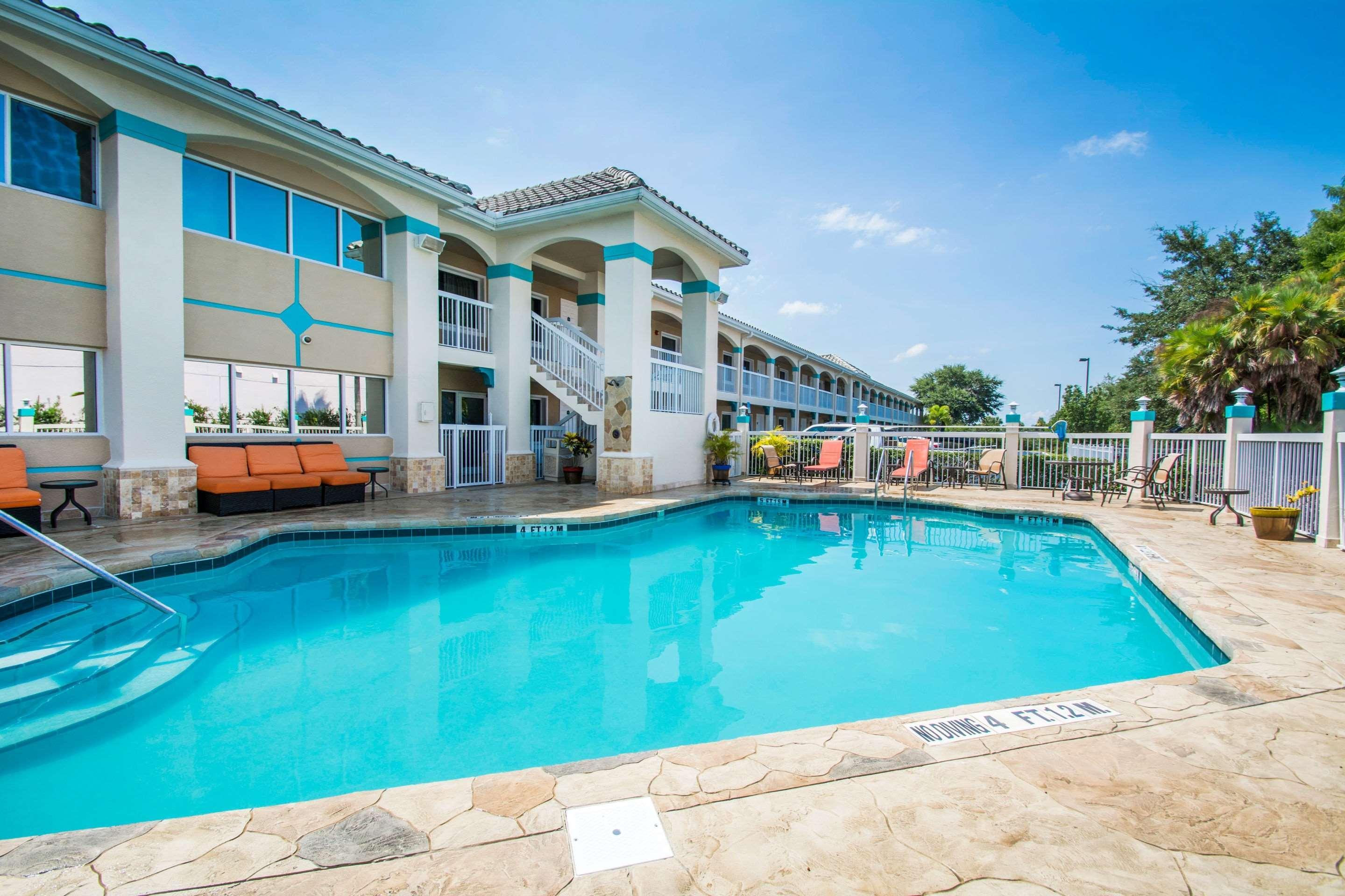 Quality Clermont West Hotel