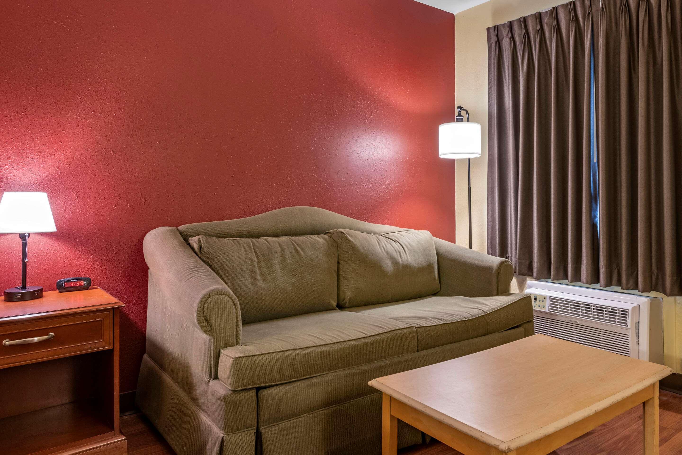 Econo & Maingate Kissimmee