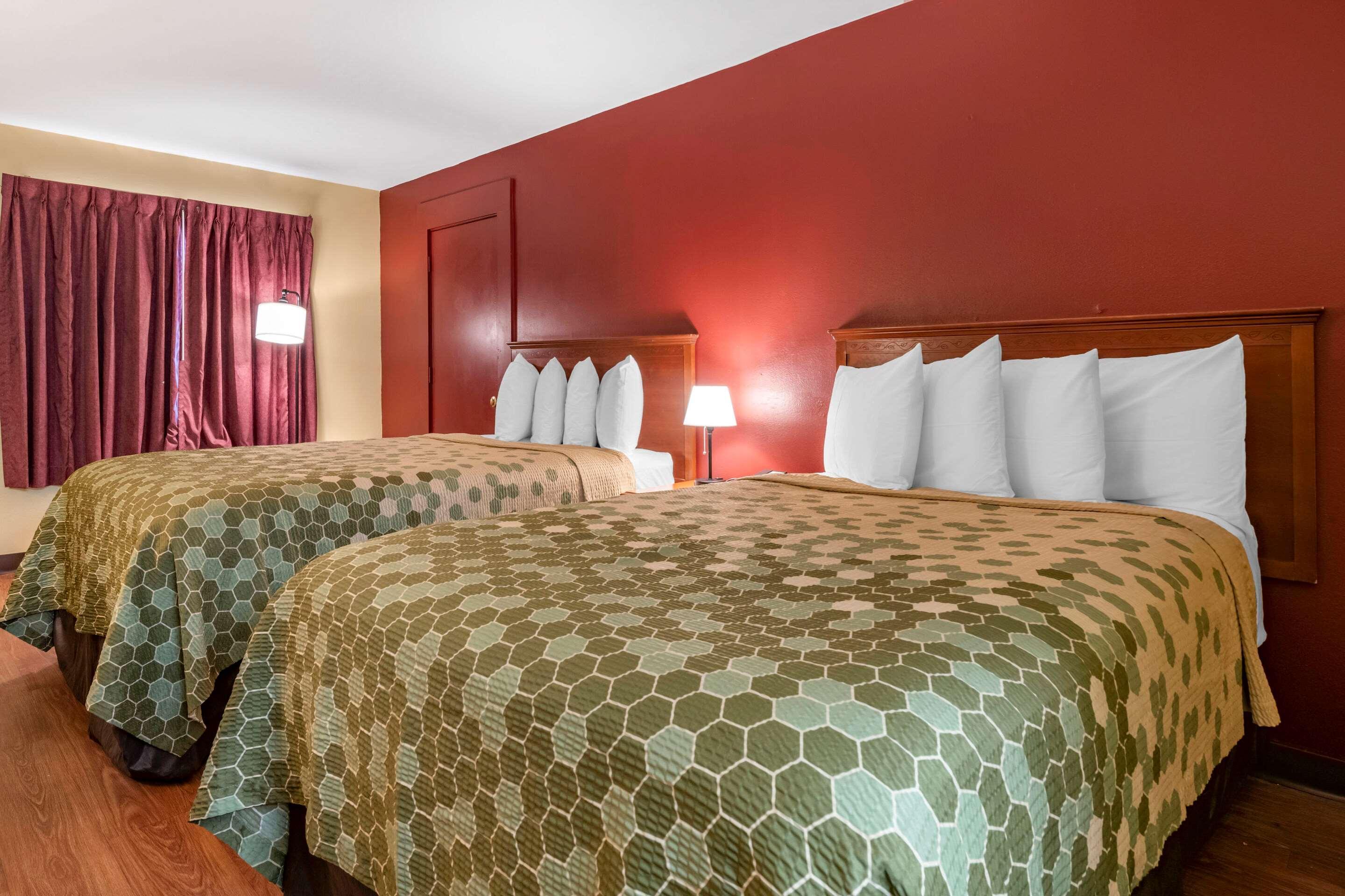 Econo & Maingate Kissimmee
