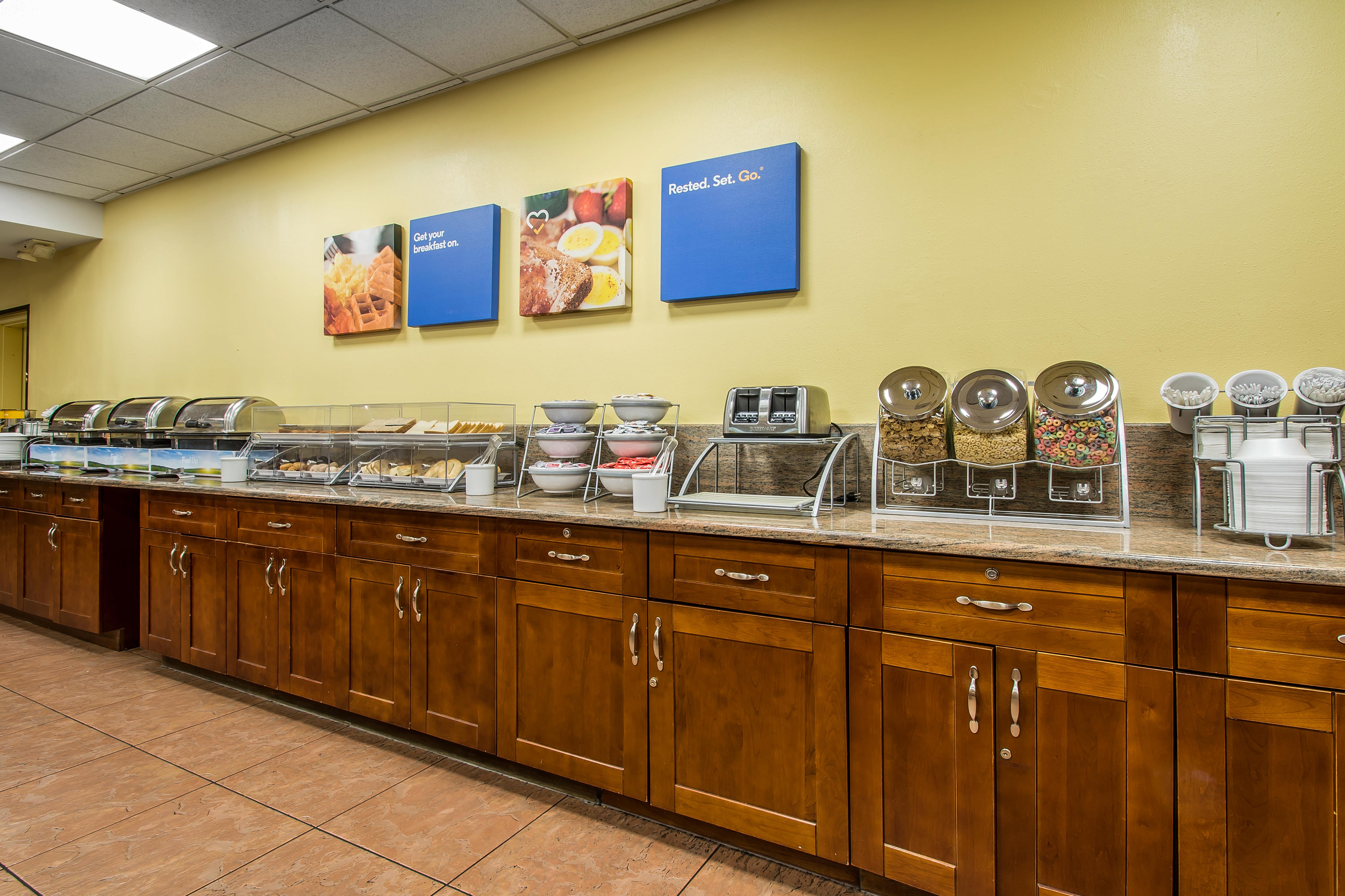 Comfort & Kissimmee By The Parks Hotel 3*