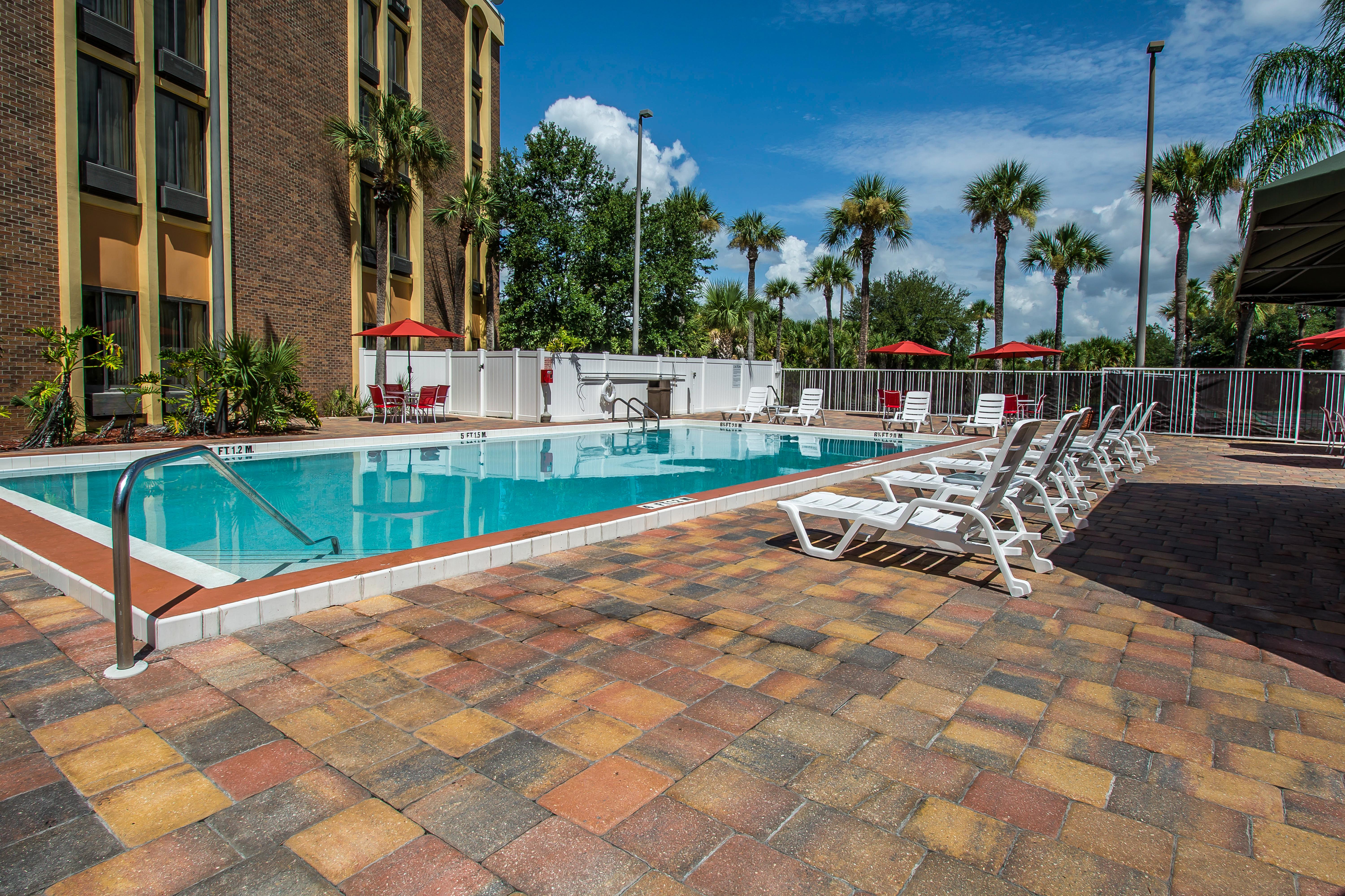Comfort & Kissimmee By The Parks 3*