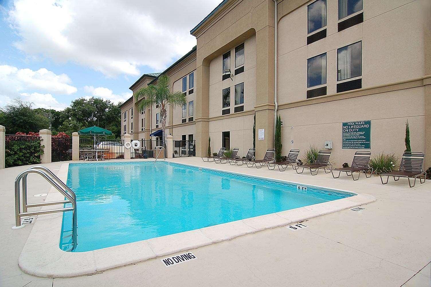 Hotel Hampton
