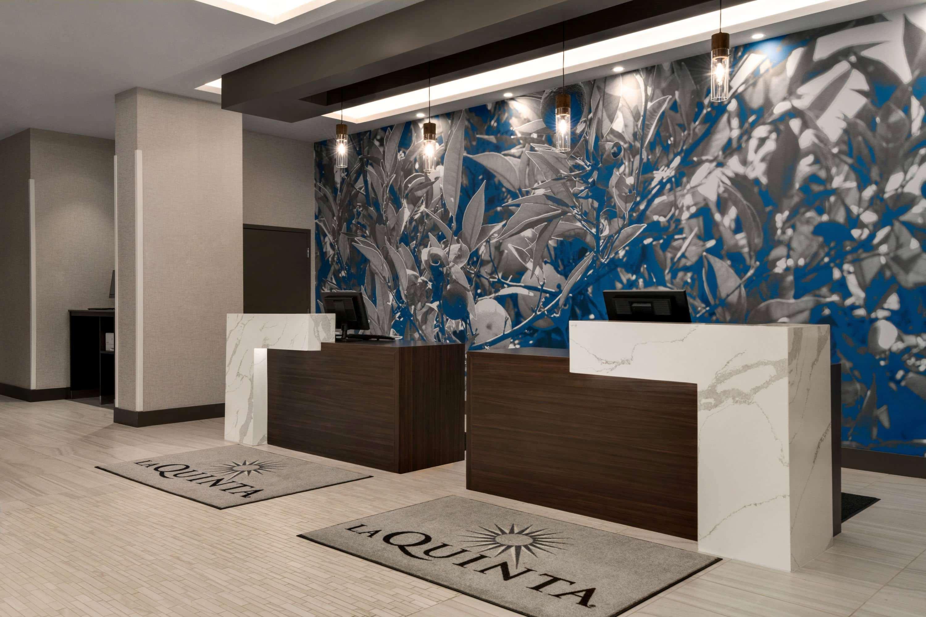 Hotel La Quinta & By Wyndham Orlando I-drive Theme Parks