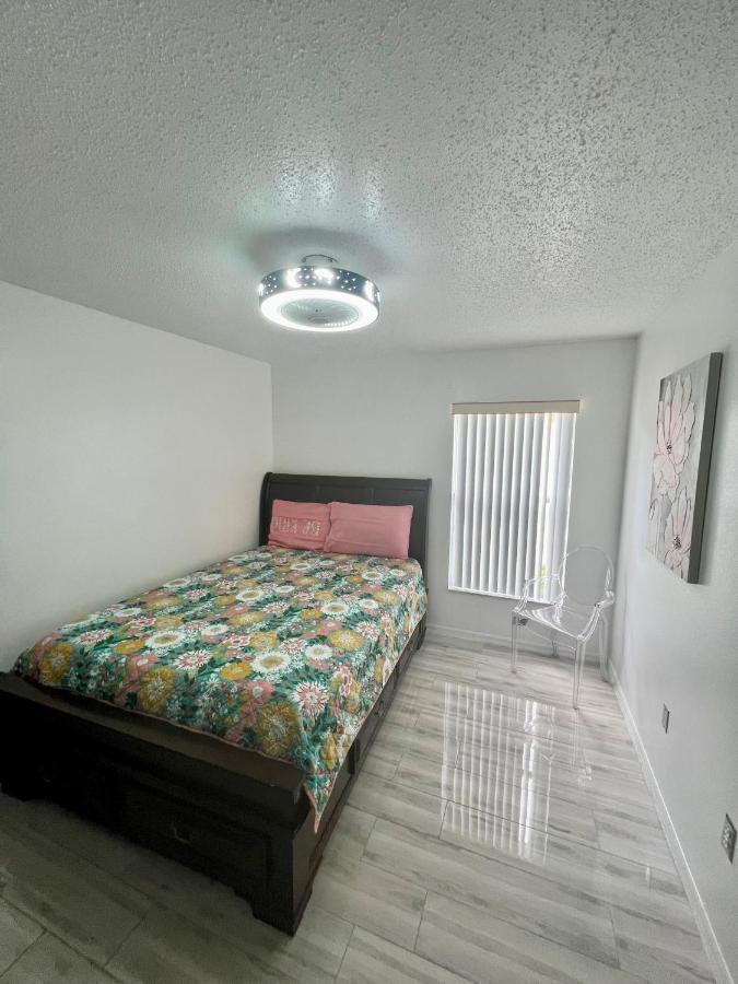 Grand Family Superior 4br House Near Disney Parks * Davenport