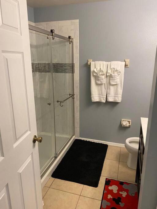 Vacation /pool/near All Parks Holiday home