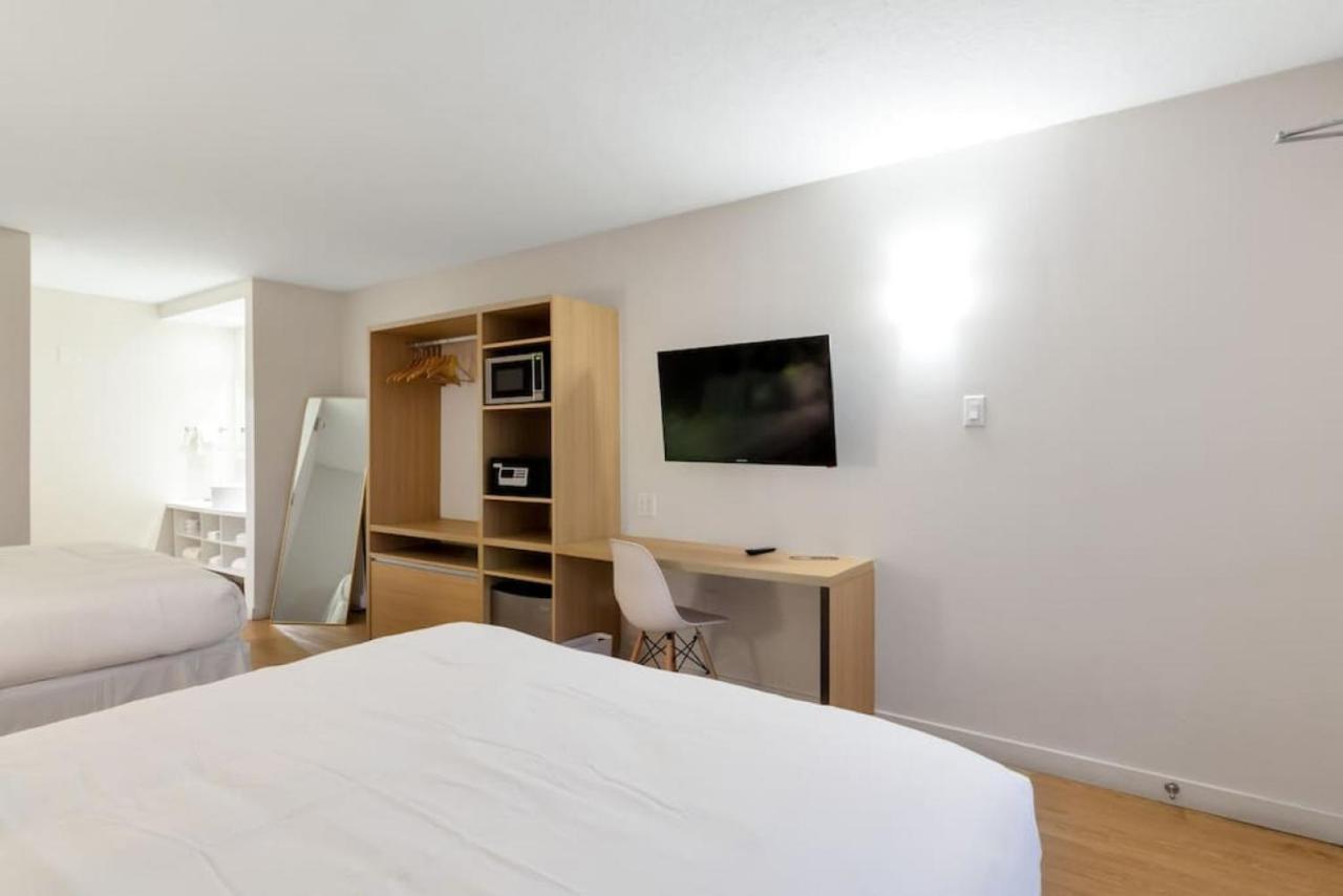 Hotel 168 Entire Studio Minutes From Disney *